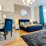 شقة Blue Fountain Design - Hostaid