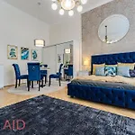 Blue Fountain Design - Hostaid شقة *