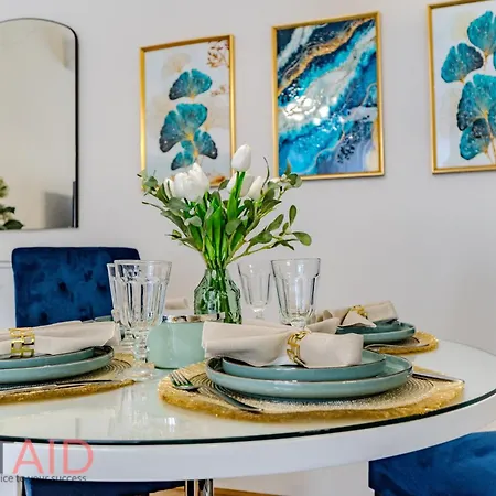 Blue Fountain Design - Hostaid Apartament *