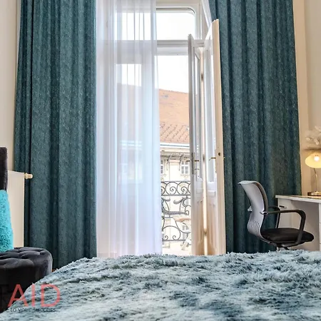 Blue Fountain Design - Hostaid Apartament